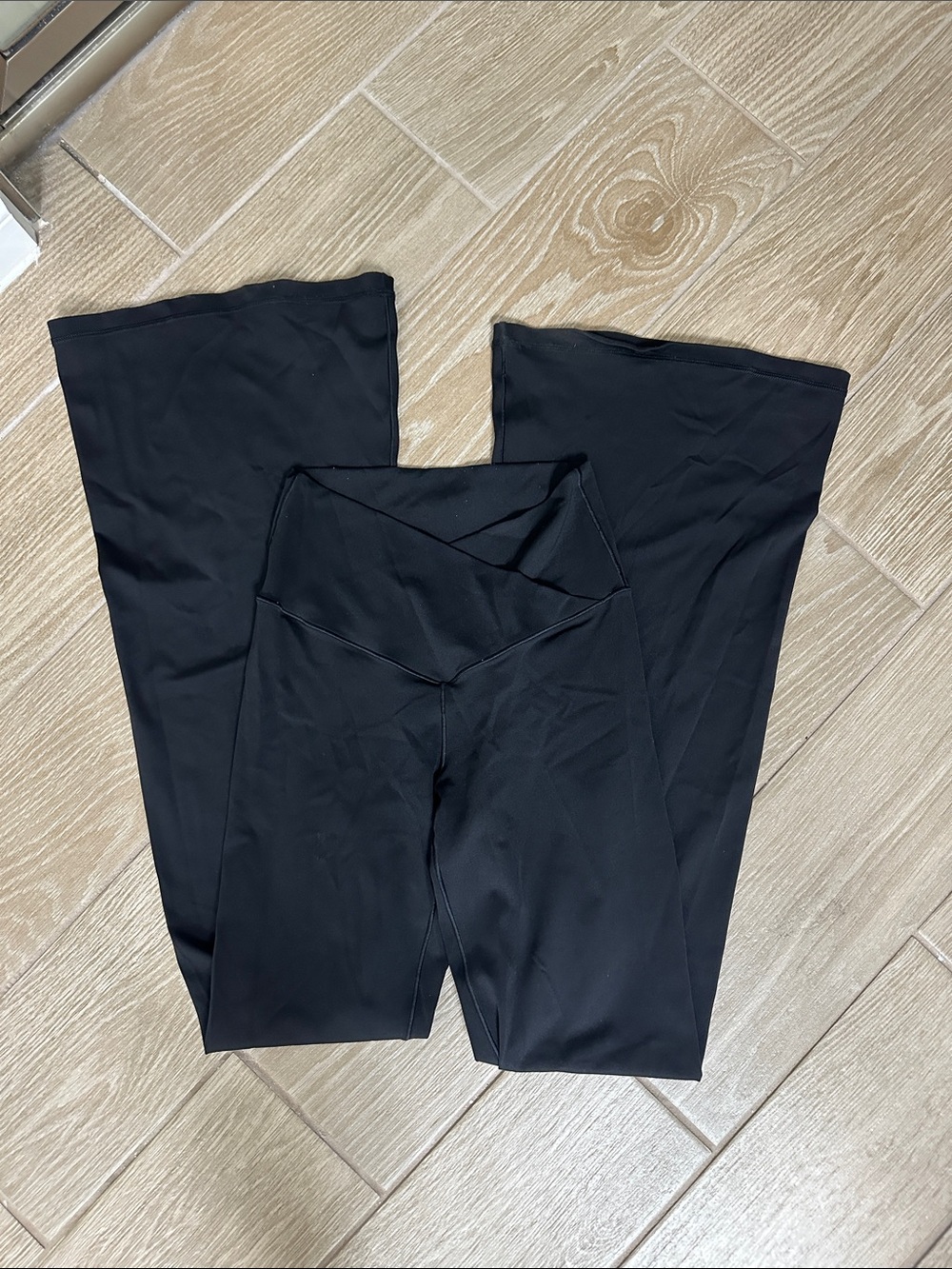 Offline Aerie High-Waist Black Flare Leggings